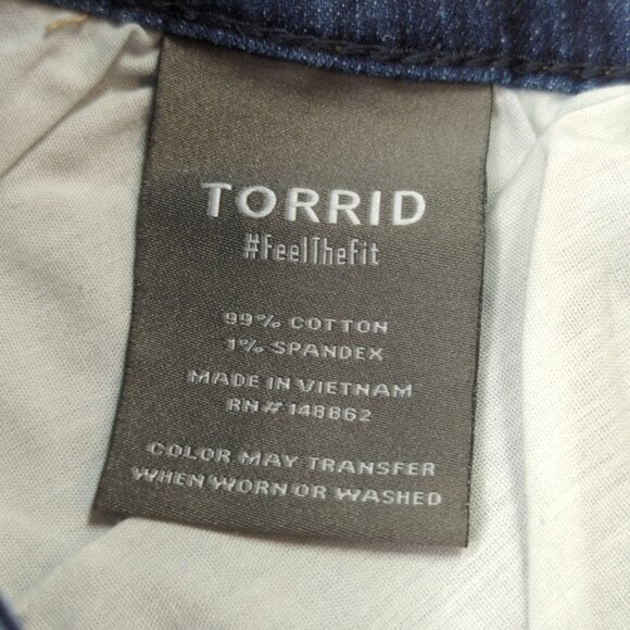 Torrid Mid Rise Mid Short Women’s Plus 26 Vintage Stretch Denim Jean Shorts - Picture 6 of 8